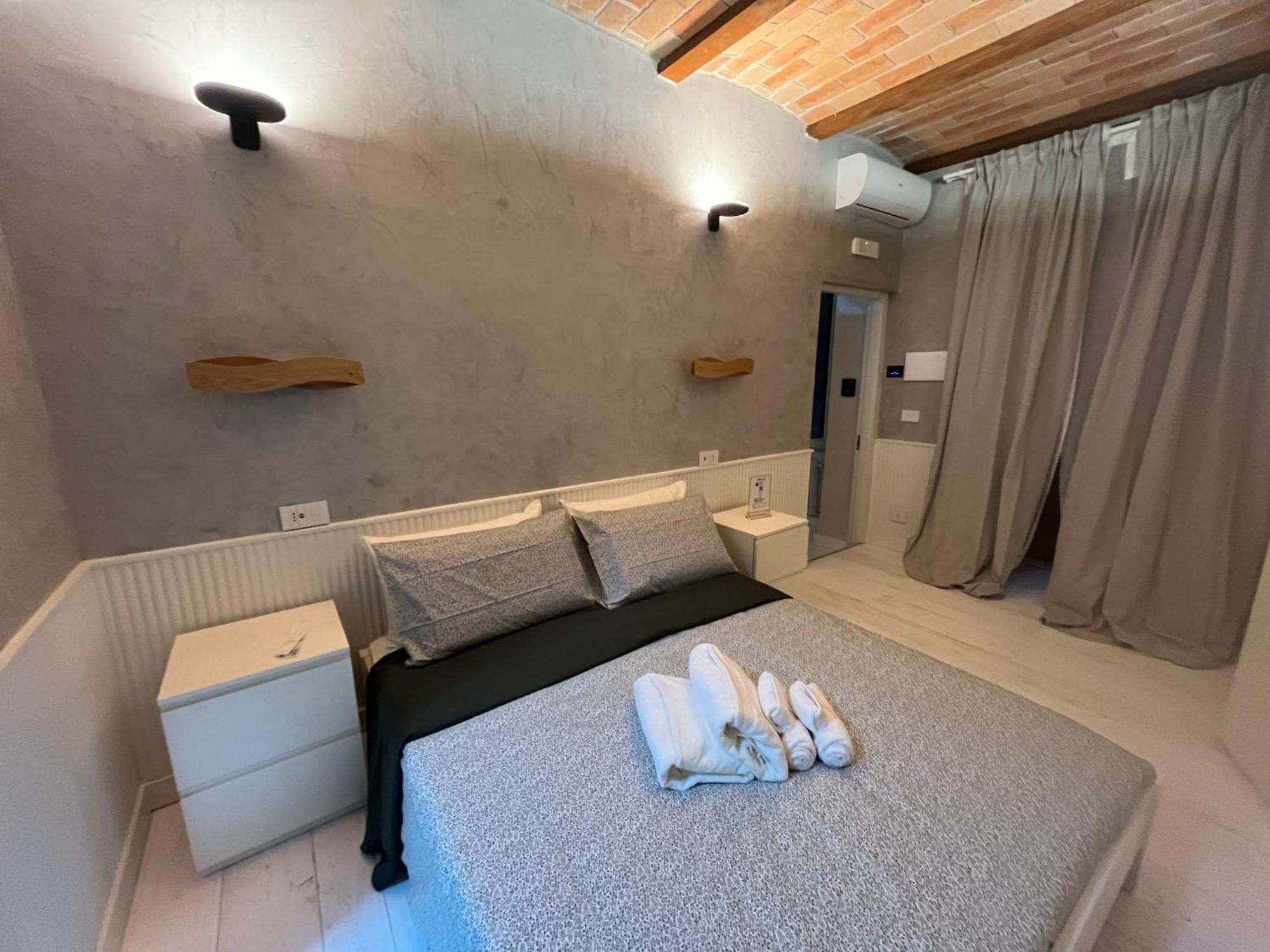Guest house Villafranca17 *